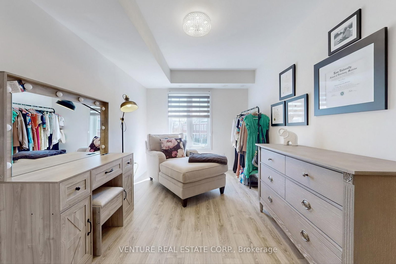 26 Bruce Street, Unit E11 - Photo 28