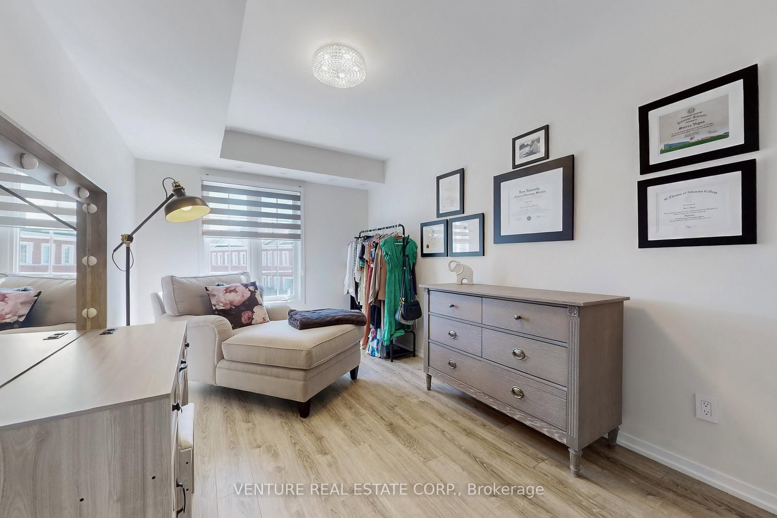 26 Bruce Street, Unit E11 - Photo 29