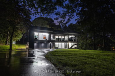 350 Kingscross Dr, King - King City image-0-1