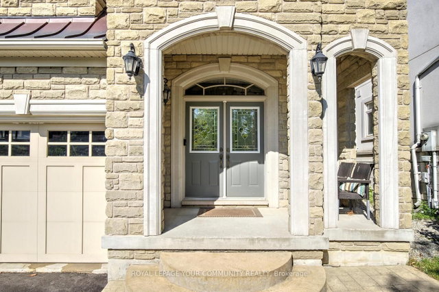 24 Rock Elm Court