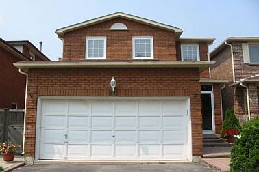 Detached House sold at 24 Keefer Court, Vaughan, Ontario, L4J5X9 - Brownridge - MLS: N1225906