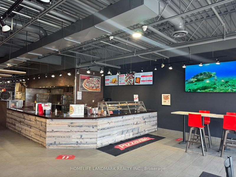 27A - 1111 Davis Dr, Newmarket, L3Y 8X2 | Image 2