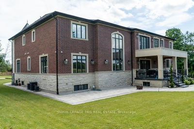 12 Hollywood Cres, King - Nobleton image-0-4
