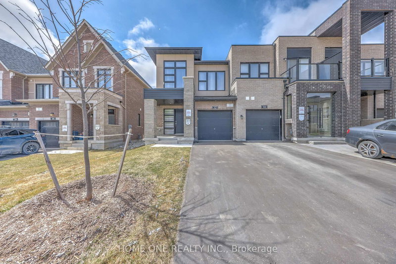32 Jessica Antonella St, Markham, L6C 3K3 | Image 3
