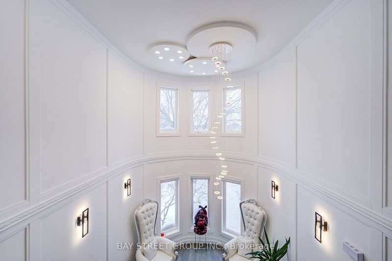 48 Coldstream Cres, Richmond Hill, L4S 1E5 | Image 3