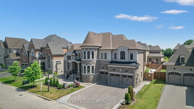 27 Sir Henry Crt, King - King City image-0-1