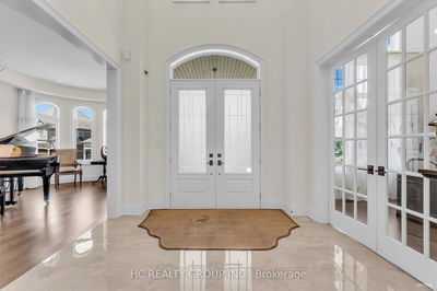 27 Sir Henry Crt, King - King City image-0-3