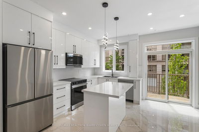 Unit 21 — 21 Galleria Pkwy, Markham - Commerce Valley image-0-4