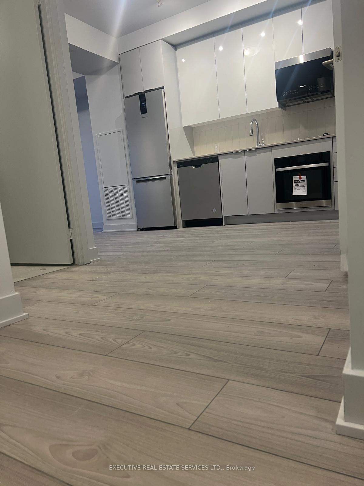 2920 Highway 7 Road E, Unit 4803 - Photo 2