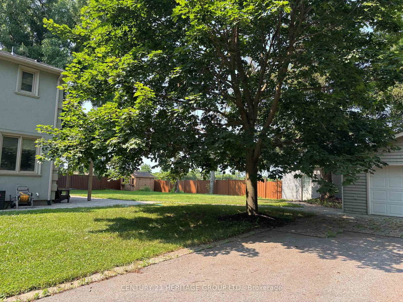 12020 Woodbine Ave, Whitchurch-Stouffville, L4A 2K3 | Image 3