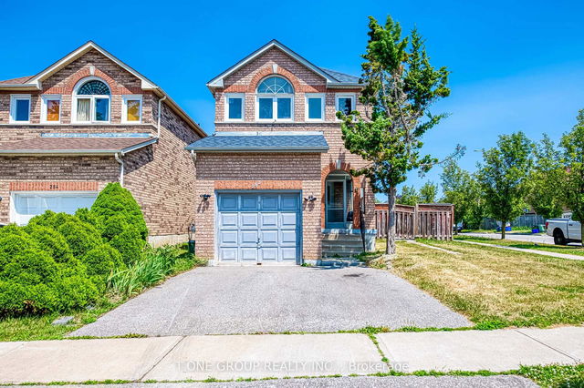 282 Doubtfire Crescent