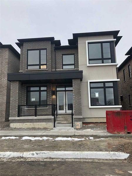 60 Rustle Woods Avenue