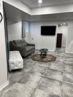 Basement - 11 Drizzel Crescent