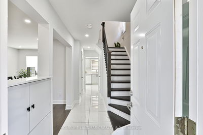 103 Fullerton Cres, Markham - Milliken Mills West image-0-3