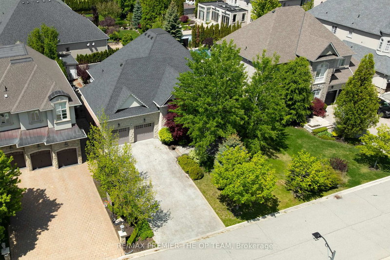 56 Park Ridge Dr, Vaughan, L0J 1C0 | Image 2