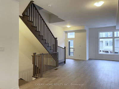 9 Albert Firman Lane, Markham - Cachet image-0-3