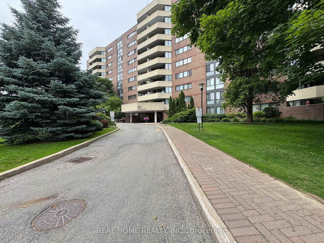 713 - 40 Baif Boulevard