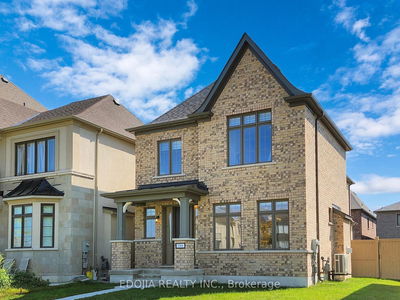 10 Pevensey Lane, Markham - Angus Glen image-0-3