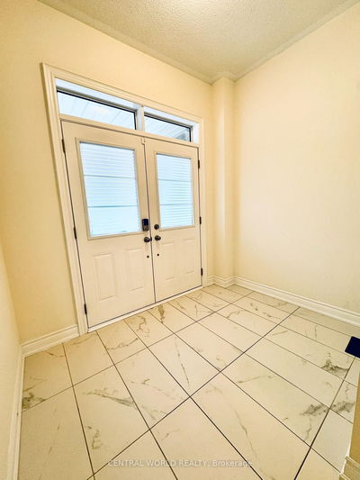 16 Liam Lane, Markham - Cedarwood image-0-1