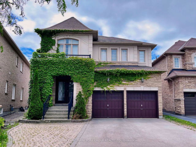 311 Twin Hills Crescent
