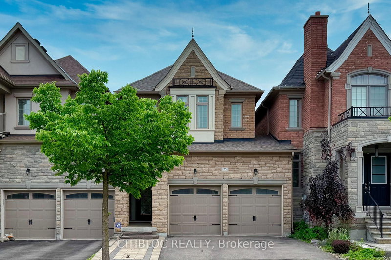 25 Claudview St, King, L7B 0C6 | Image 3