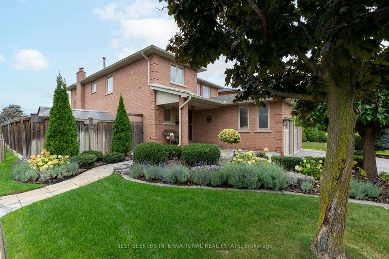 86 Bellona St, Vaughan, L4L 6R6 | Image 2