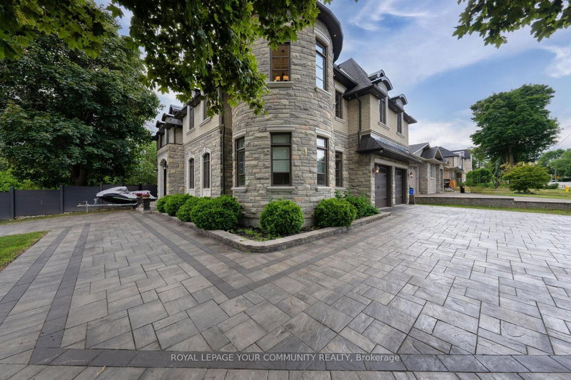 1 Lancer Dr, Vaughan, L6A 1E4 | Image 3