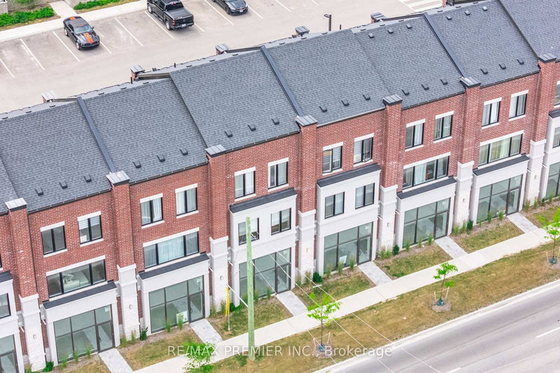 4 - 200 Dissette St, Bradford West Gwillimbury, L3Z 3G8 | Image 2
