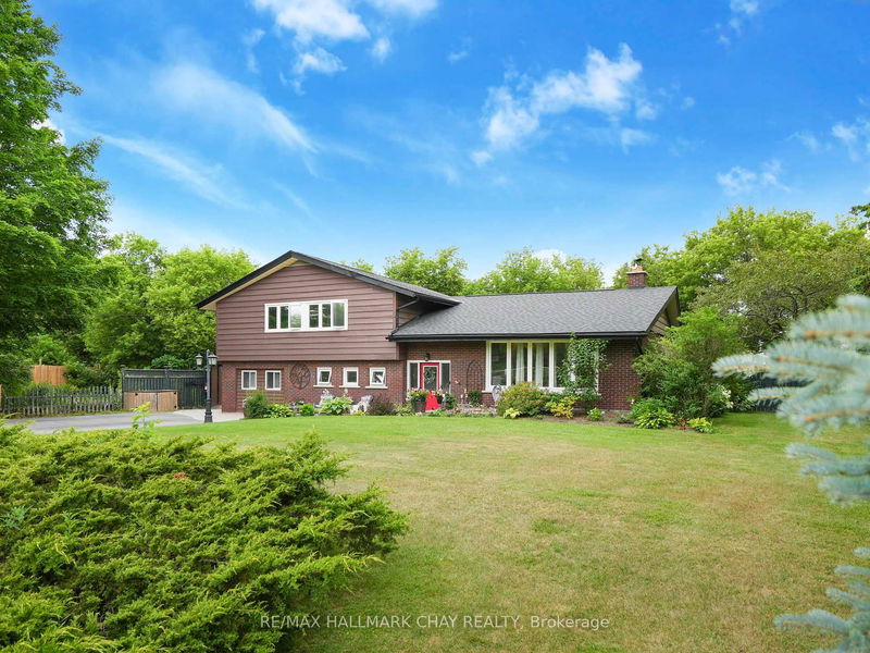 636 Victoria St, New Tecumseth - Rural New Tecumseth image-0-0