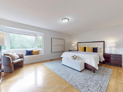 57 Moss Creek Blvd, Markham - Cachet image-0-4