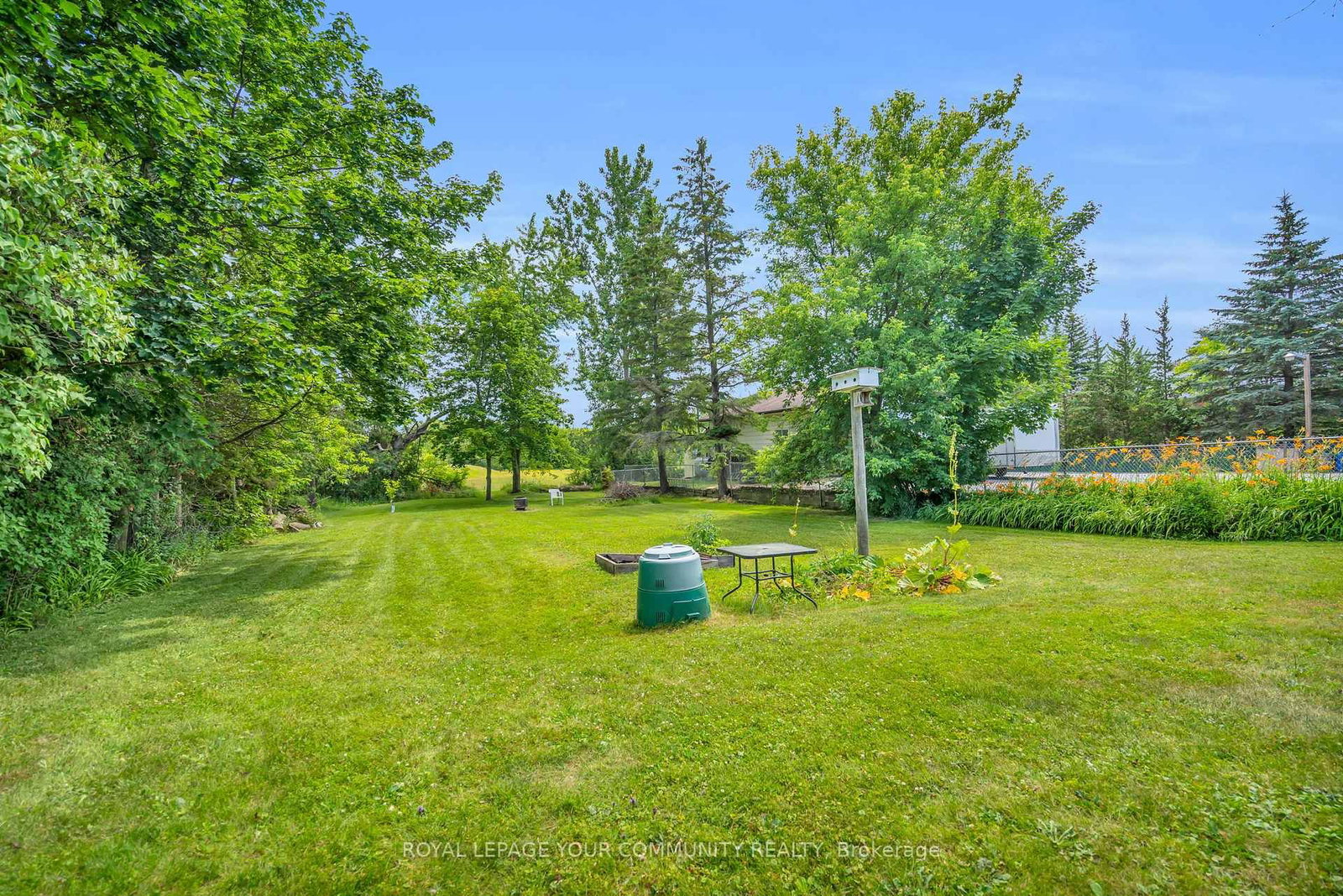 Listing Image 41