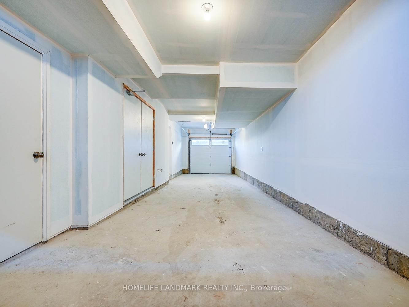 5 Maybank Lane - Photo 4