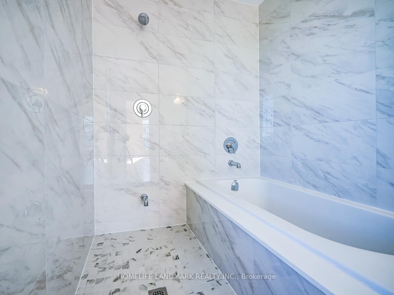 5 Maybank Lane - Photo 42