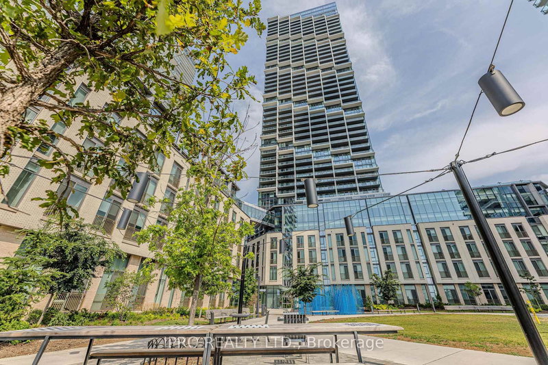 310 - 1000 Portage Pkwy, Vaughan, L4K 0L1 | Image 3