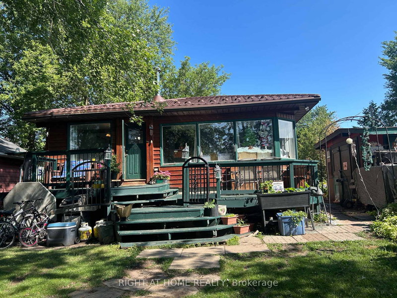 195 Lakeland Cres, Richmond Hill, L4E 3A4 | Image 2