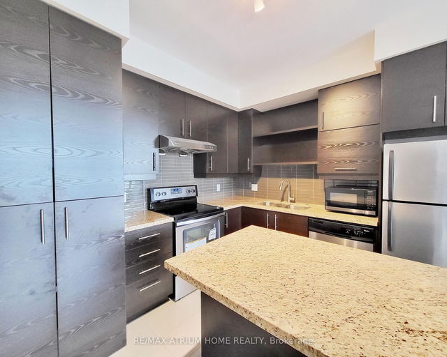 1016 - 325 South Park Road