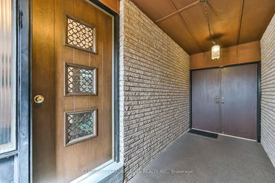 14 Jeremy Dr, Markham - Unionville image-0-4