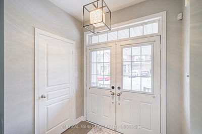 141 Beckett Ave, Markham - Berczy image-0-3