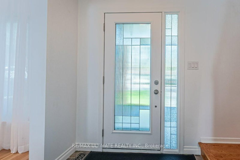 23 Morrow Dr, New Tecumseth, L9R 1M6 | Image 3