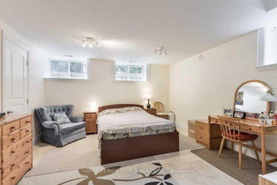 Unit Bsmt — 5 Oakcrest Avenue — photo 4