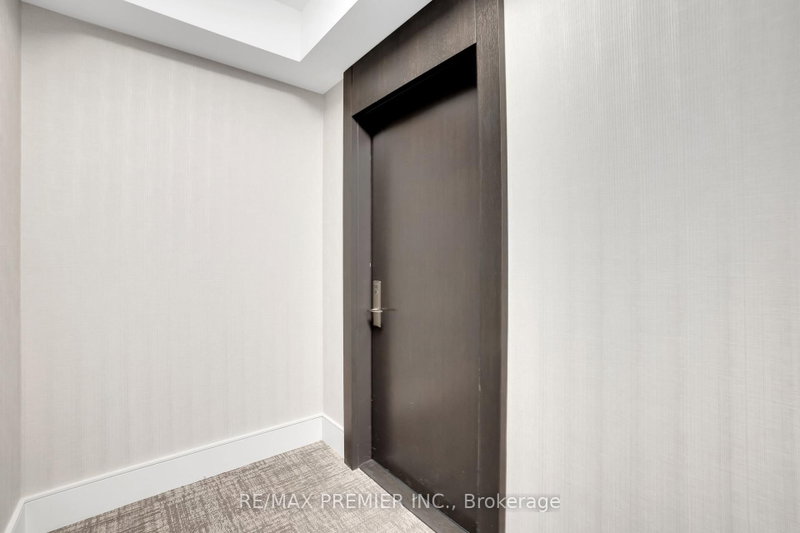 Room2