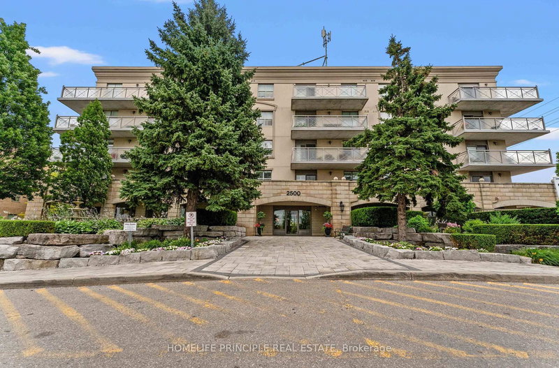 502 - 2500 Rutherford Rd, Vaughan, L4K 5N7 | Image 2