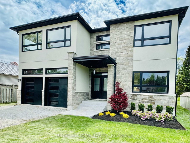 1012 Ferrier Ave, Innisfil, L0L 1W0 | Image 2