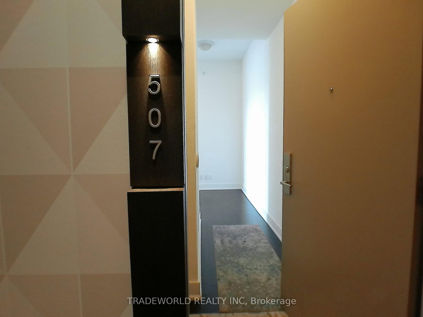 180 Enterprise Boulevard, Unit 507 - Photo 4