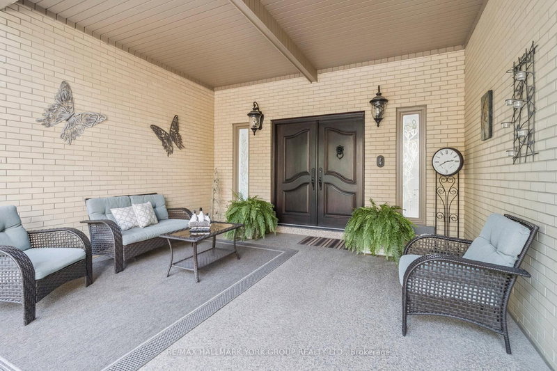 27 Scott Cres, King, L7B 1E4 | Image 3