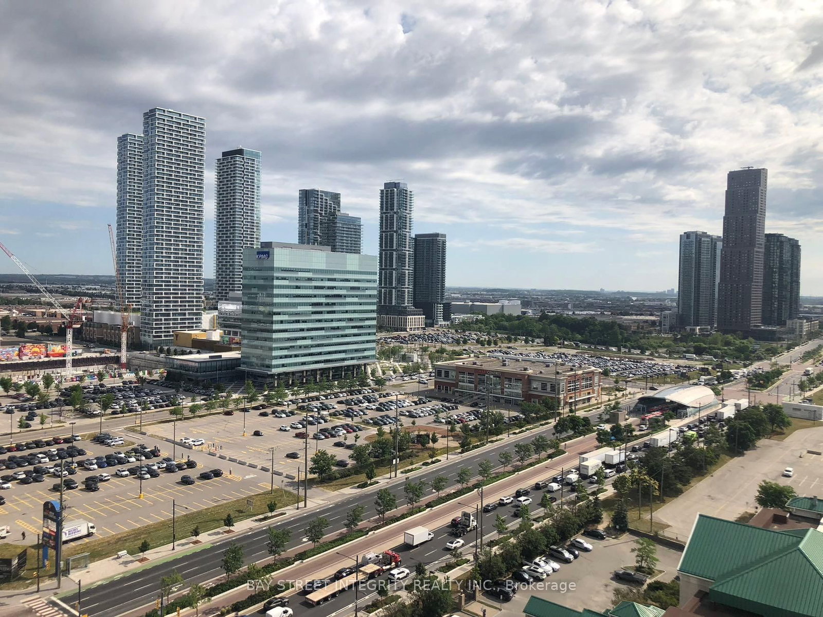 28 Interchange Way, Unit 2105 - Photo 19