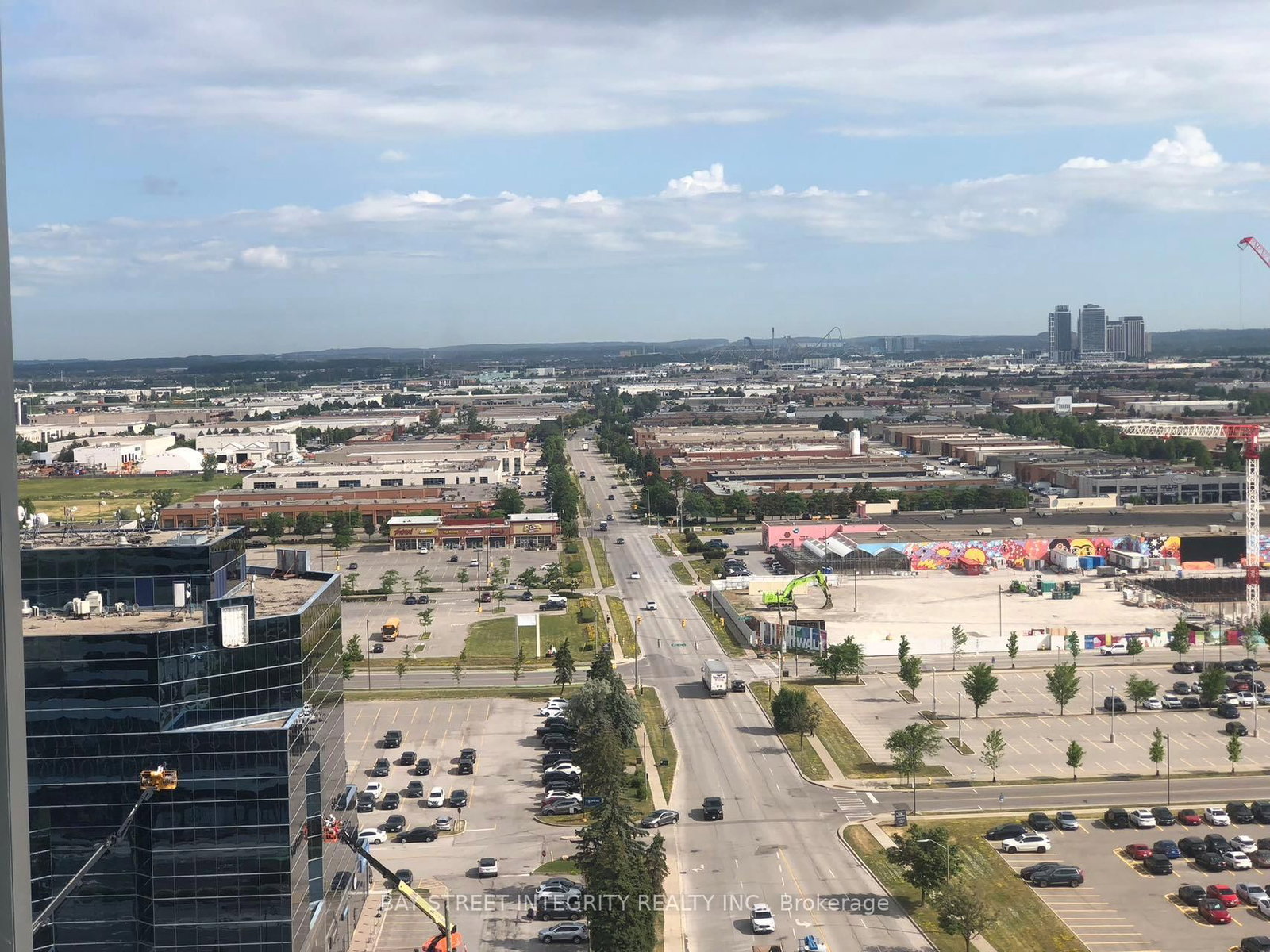 28 Interchange Way, Unit 2105 - Photo 20