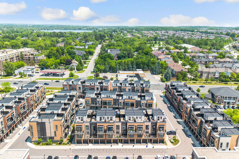 17 - 8 Sayers Lane, Richmond Hill, L4E 1J4 | Image 3