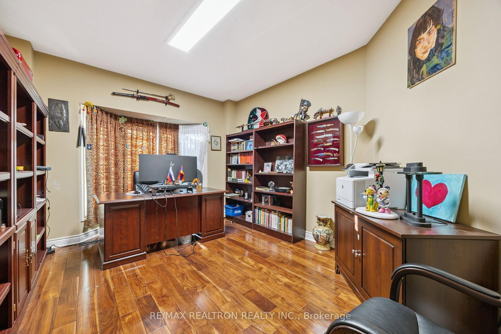 Listing Image 15