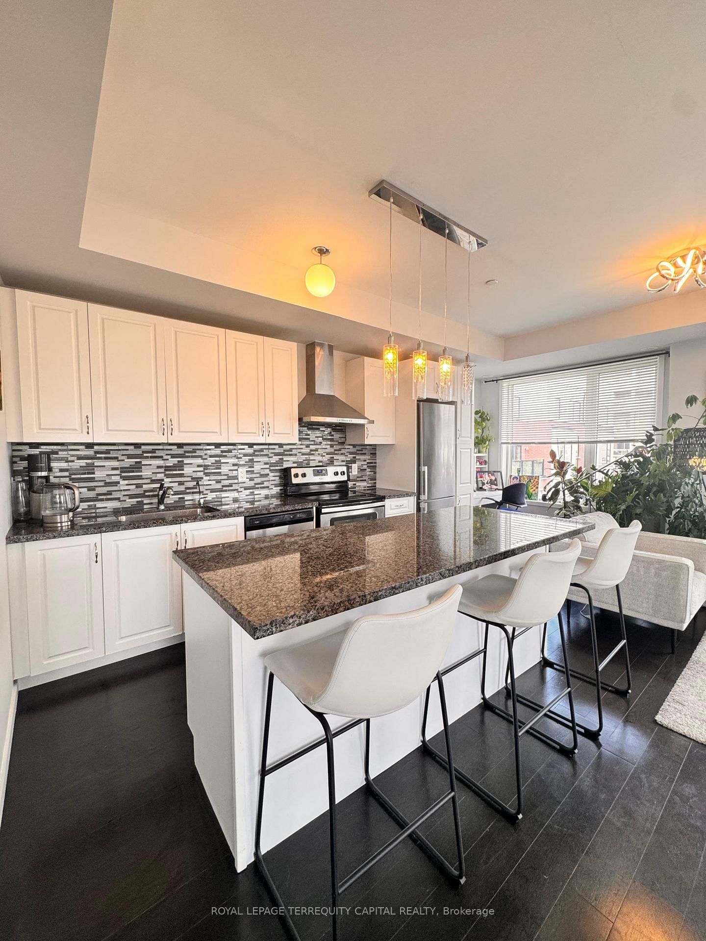 400 Alex Gardner Circle, Unit 88 - Photo 8